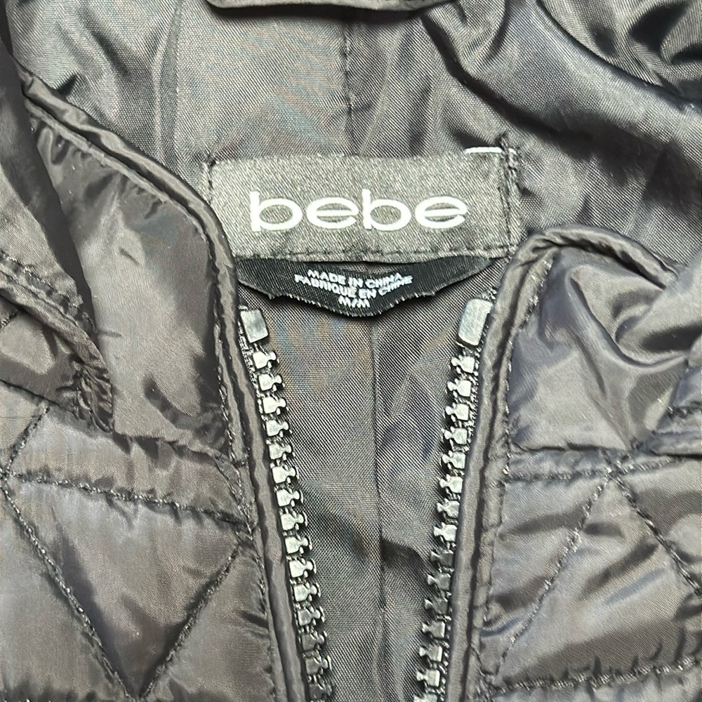 Bebe Quilted Full Zip Hooded Vest/Medium-Black - Picture 2 of 5